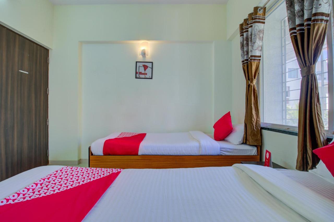 Hotel E Serai Pune Exterior photo